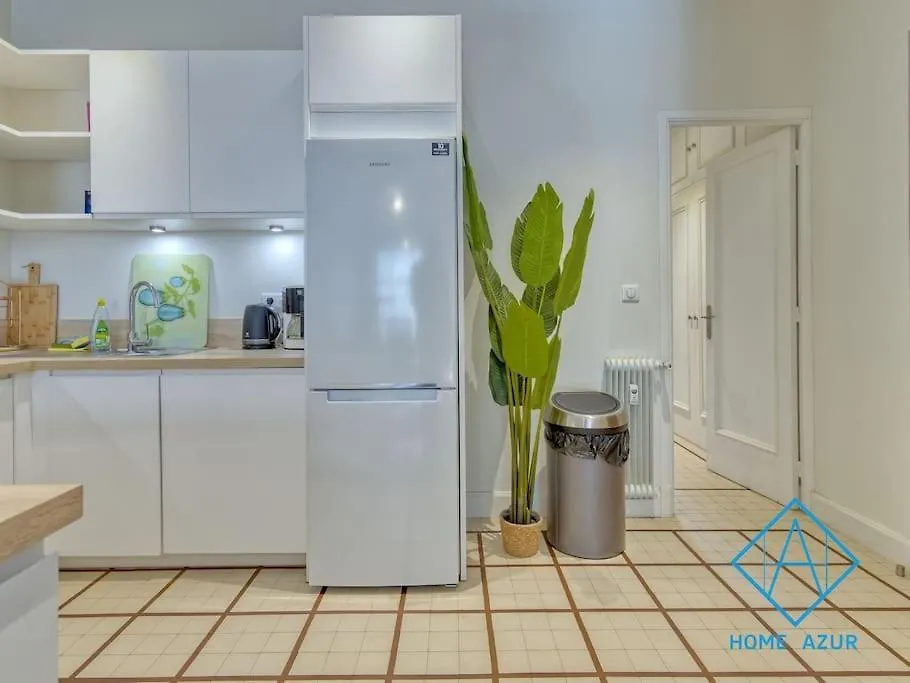 New Luxurious Apartment - Jean Medecin Nice