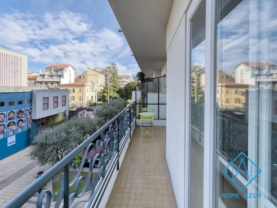 New Luxurious Apartment - Jean Medecin Nice