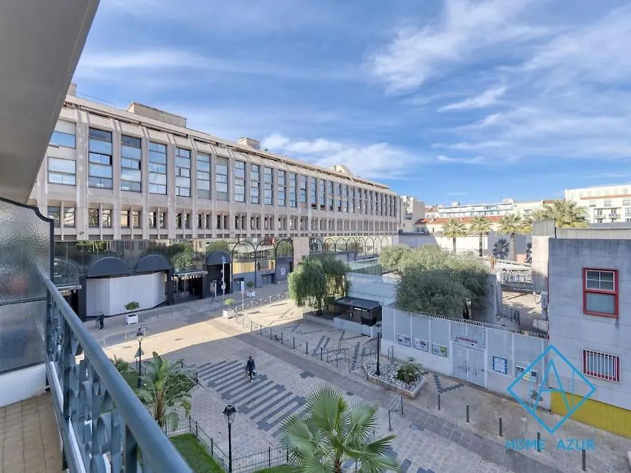 New Luxurious Apartment - Jean Medecin Nice