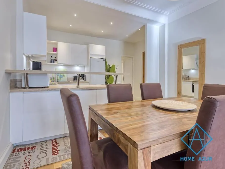 New Luxurious Apartment - Jean Medecin Nice