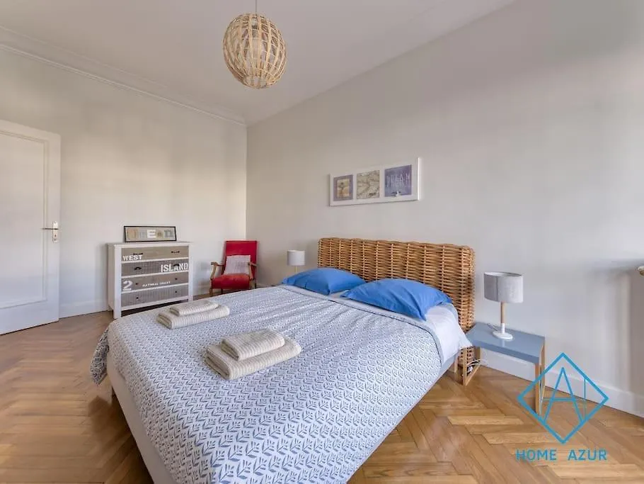 New Luxurious Apartment - Jean Medecin Nice
